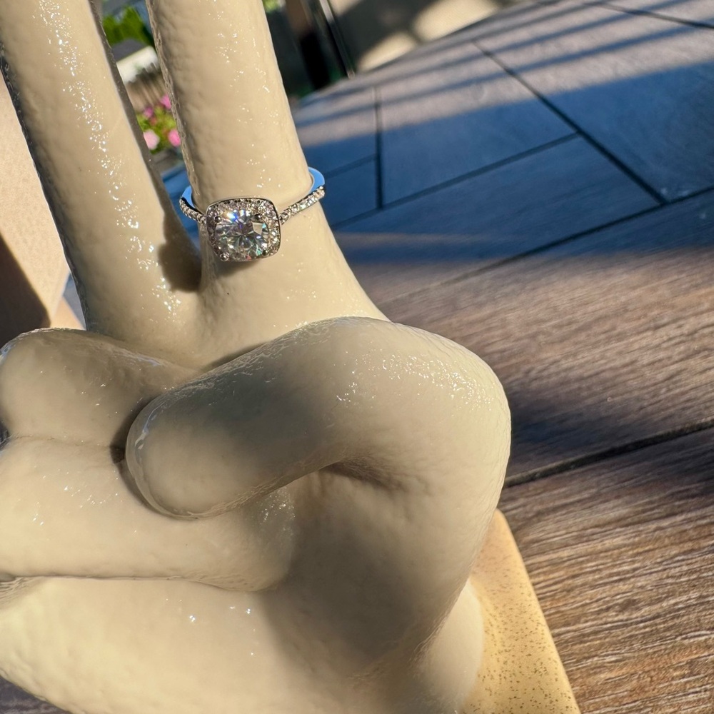 Elegant 925 Sterling Silver Moissanite Diamond Ring
